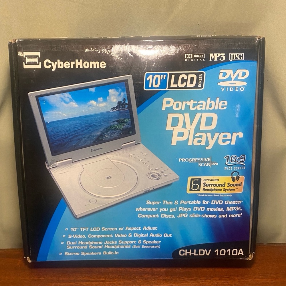 Cyberhome Portable DVD Player CH-LVD1010A All Complete MP3s 10’LCD screen New